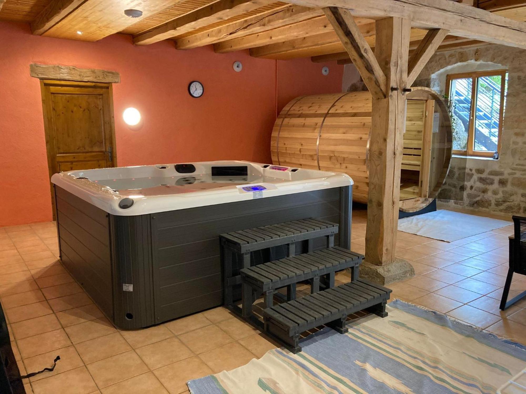 Le Moulin Des Oyes Bed and Breakfast Censeau Εξωτερικό φωτογραφία