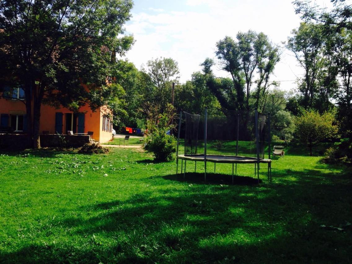 Le Moulin Des Oyes Bed and Breakfast Censeau Εξωτερικό φωτογραφία